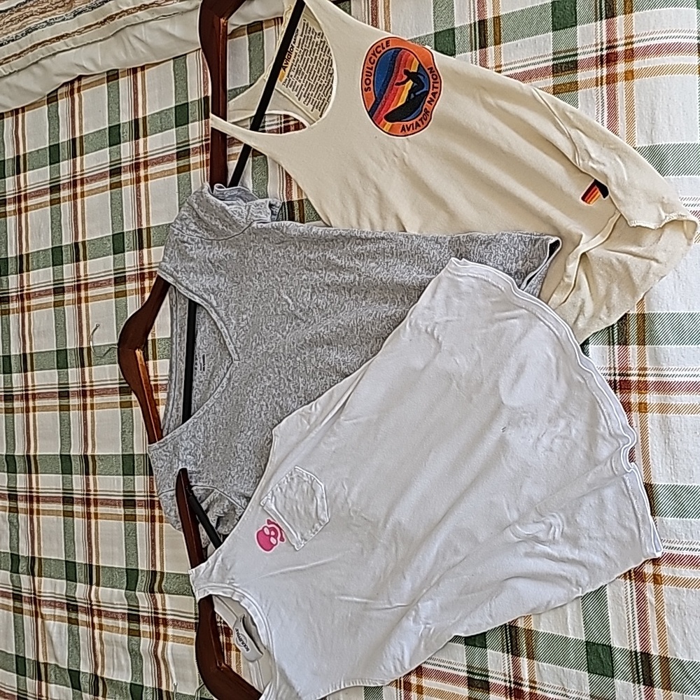 Women's Tank Top and Shirt - Picture 1 of 11